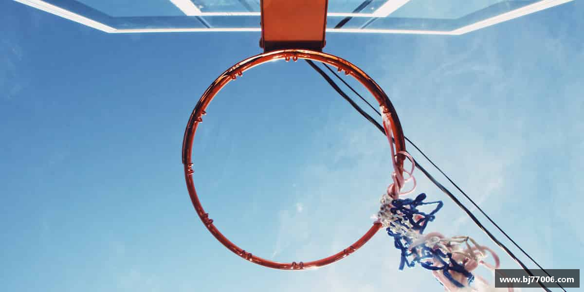 emc易倍体育每一步都充满力量，每一秒都在奔跑。